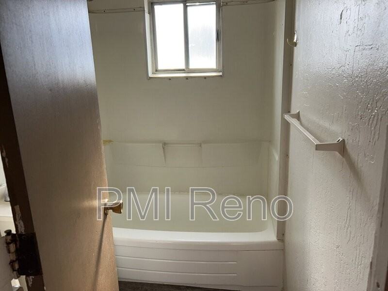 2075 Patton Dr #B - Photo 6 of 14