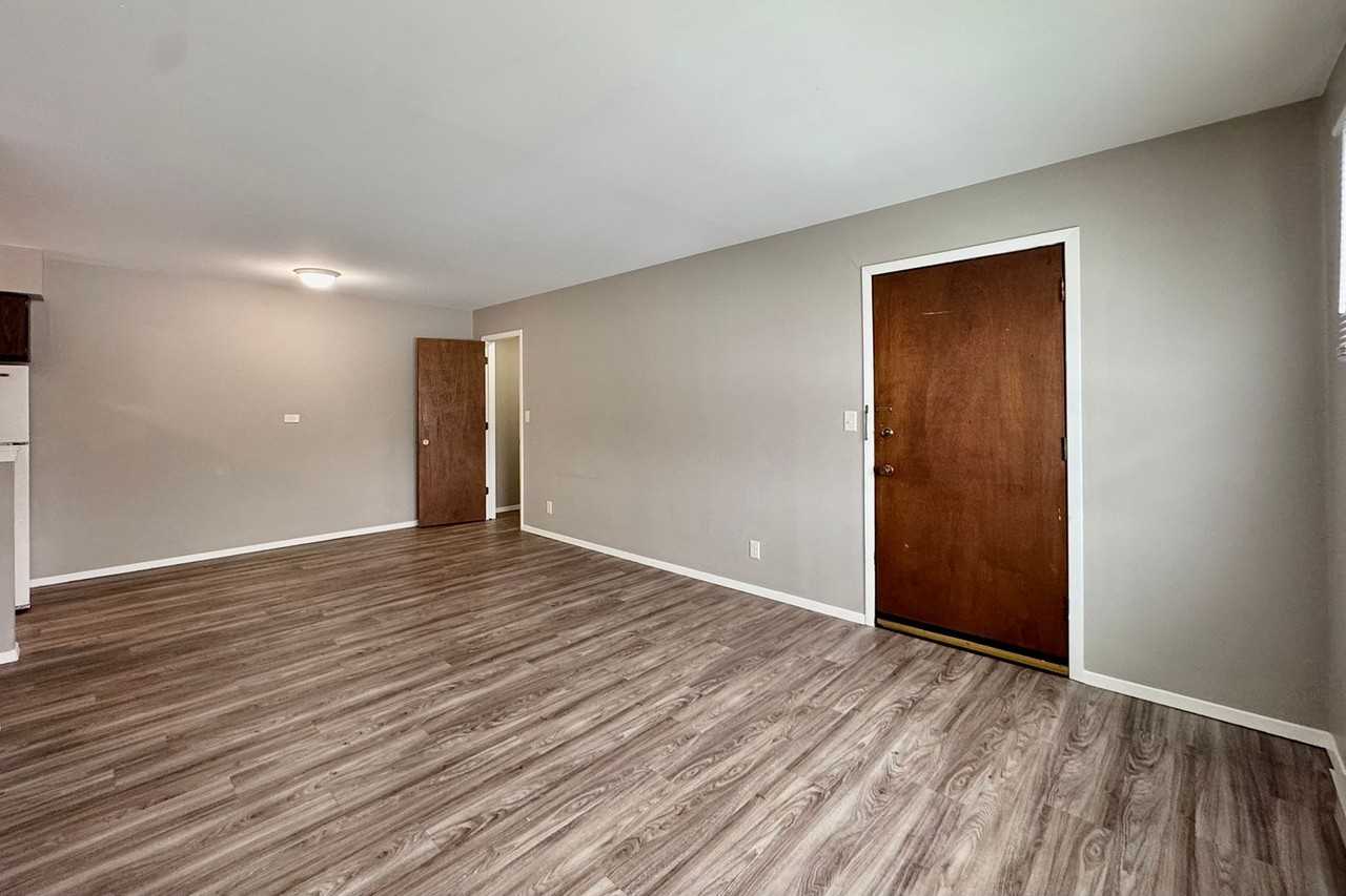 Eagle Rock 3 - Photo 3 of 50