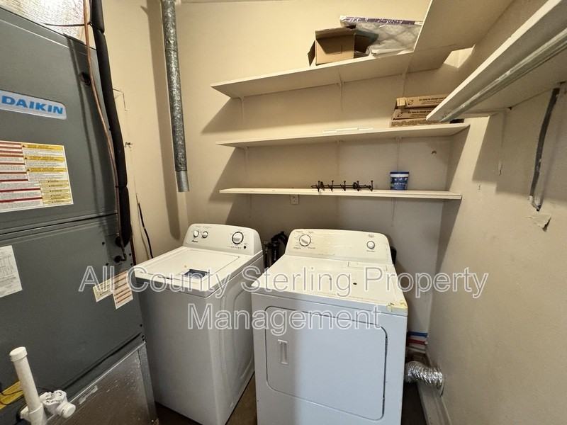 446 Sw Theresa Ct - Photo 4 of 16