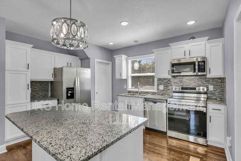 4100 Chestnut Ave - Photo 2 of 38