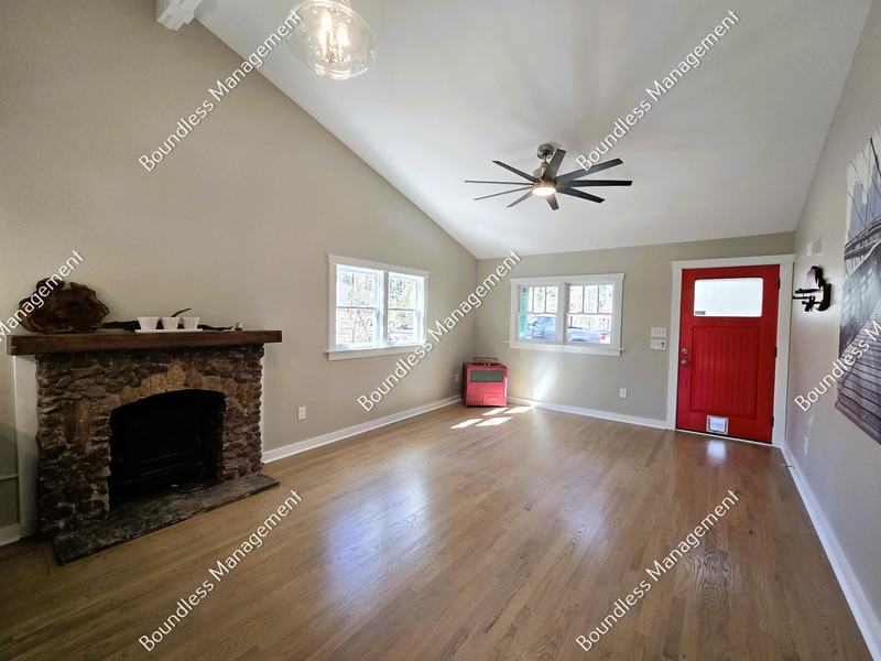 4613 Ridge Dr - Photo 2 of 18