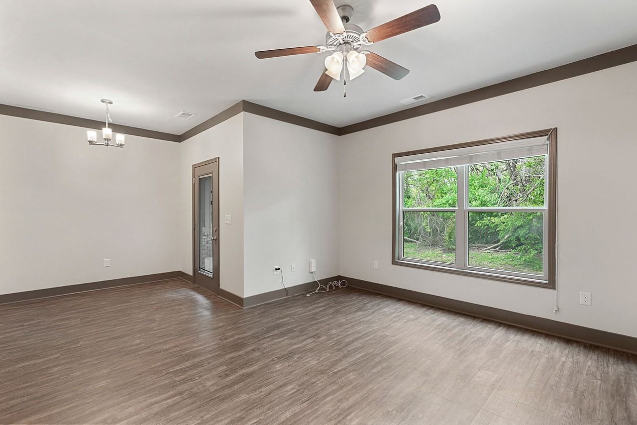 Emmett Place Apartments - Photo 3 of 25