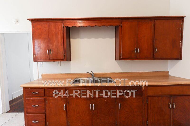 310 E Florida St - Photo 7 of 8