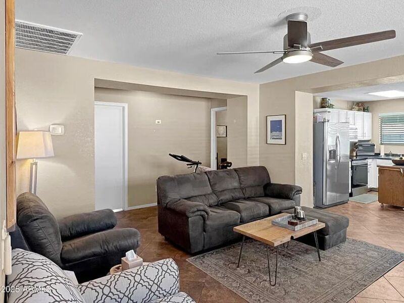 1130 S 53rd Pl - Photo 5 of 27