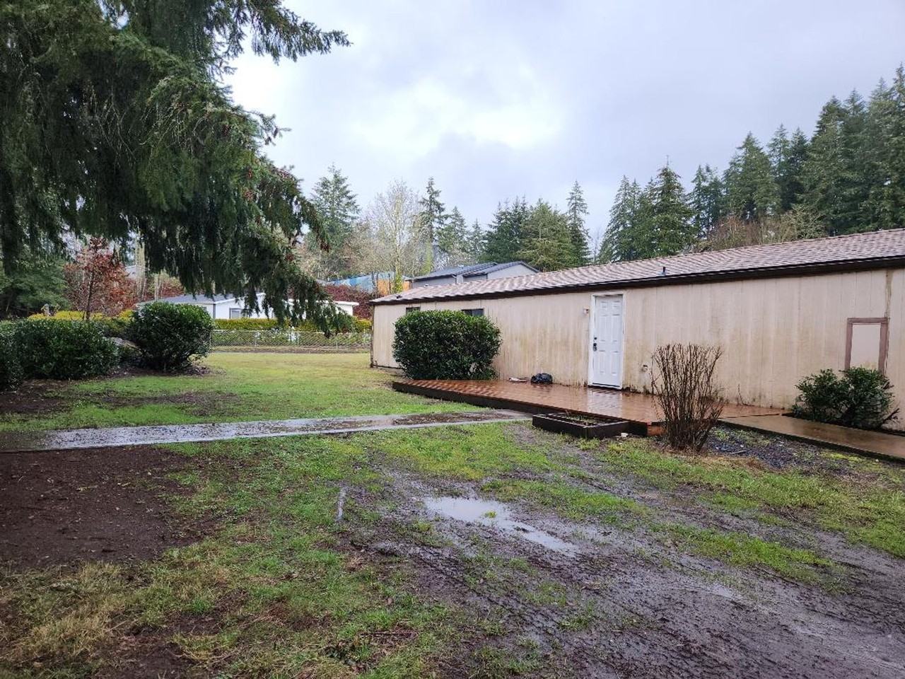 5353 Locust St - Photo 2 of 11