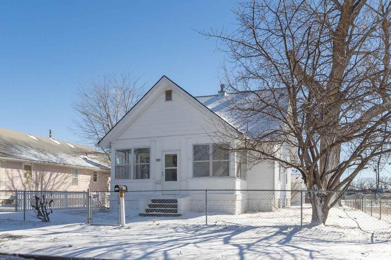 829 8th Ave - Photo 2 of 28
