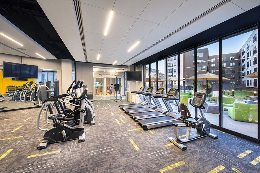 2700 University - Photo 3 of 19