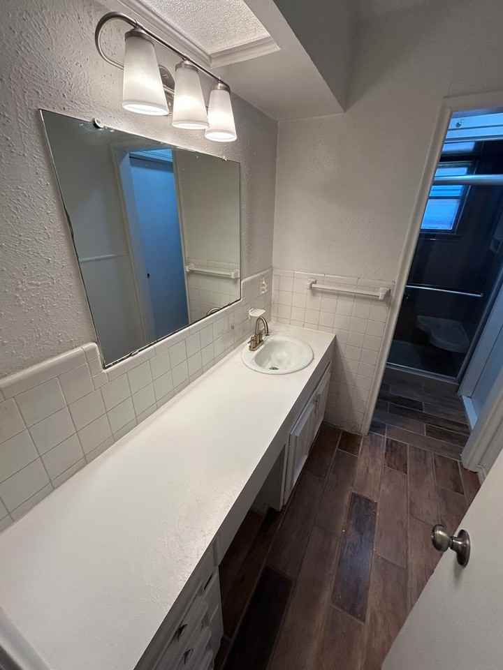 13324 Shahan Dr - Photo 3 of 16