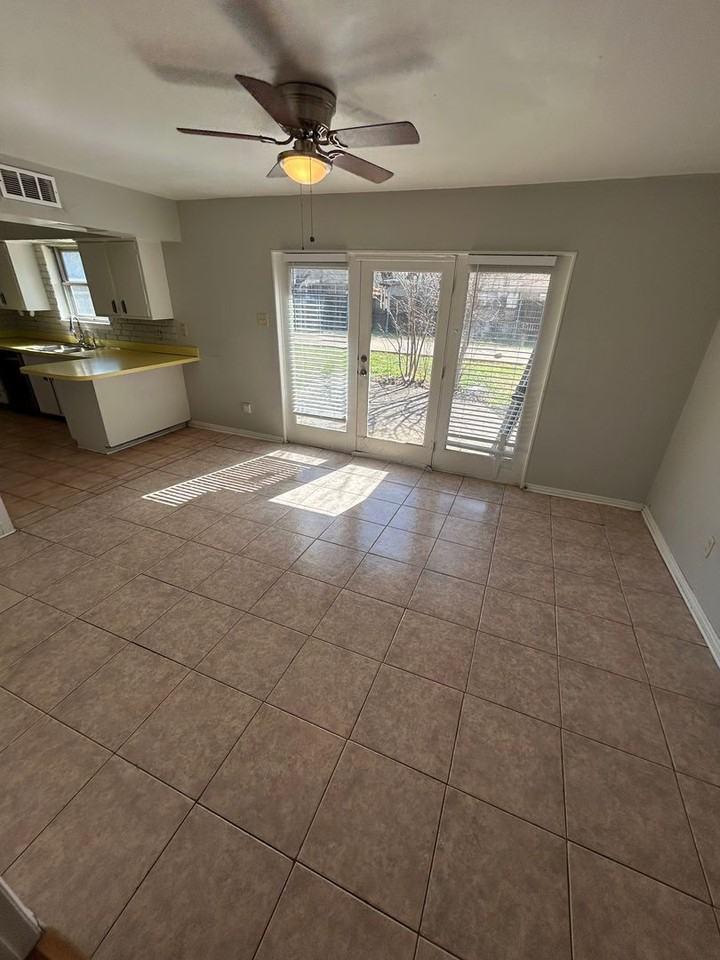 13324 Shahan Dr - Photo 7 of 16