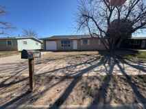 613 South Hemlock Avenue - Photo 1 of 1