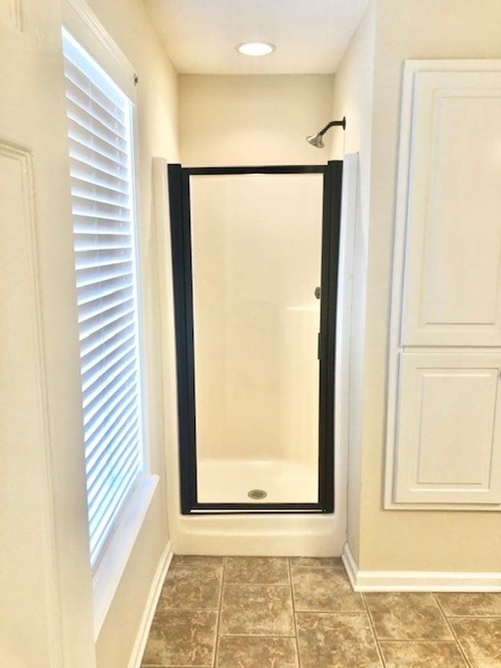 112 Twin Gates Dr - Photo 6 of 9