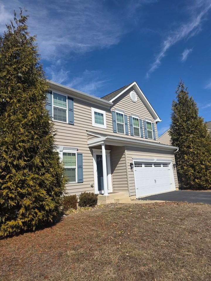 403 Orkney Rd - Photo 2 of 26