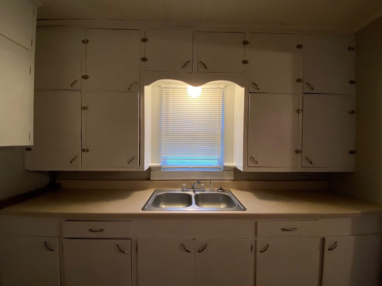 500 Locust St - Photo 4 of 9
