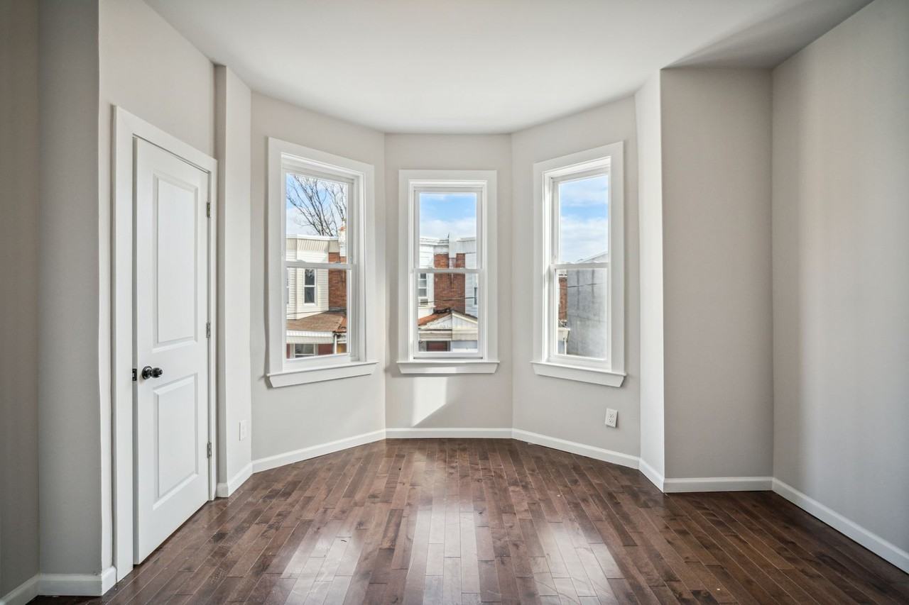 1328 S Wilton St - Photo 4 of 13
