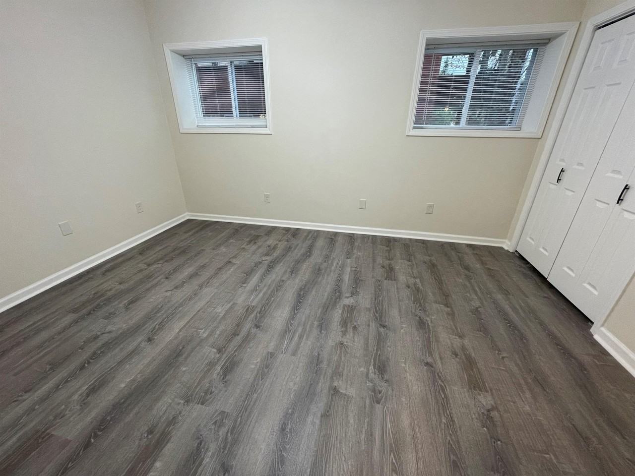 Stanton 5606 - Photo 5 of 36