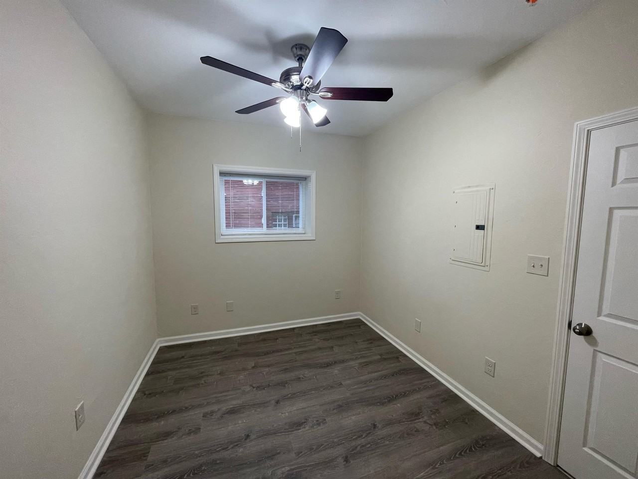 Stanton 5606 - Photo 6 of 36