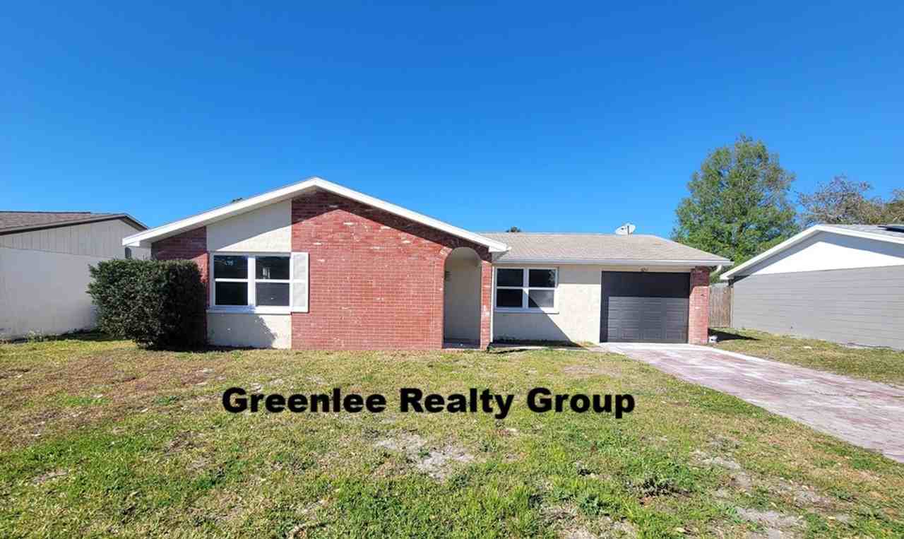 6211 Seabreeze Dr - Photo 2 of 25