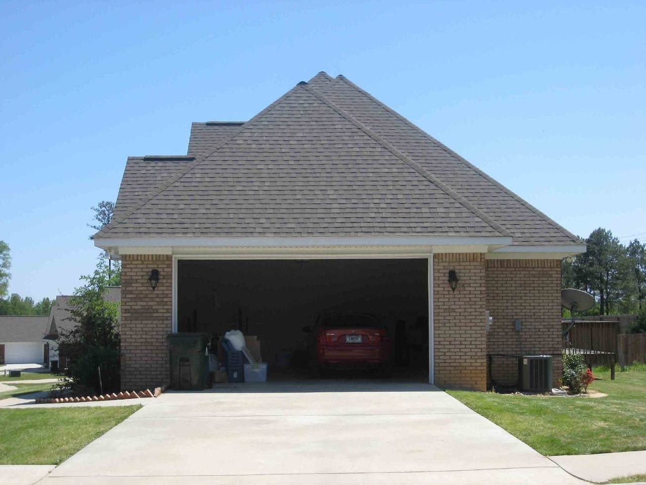 4020 Beth Anne Pl - Photo 2 of 15