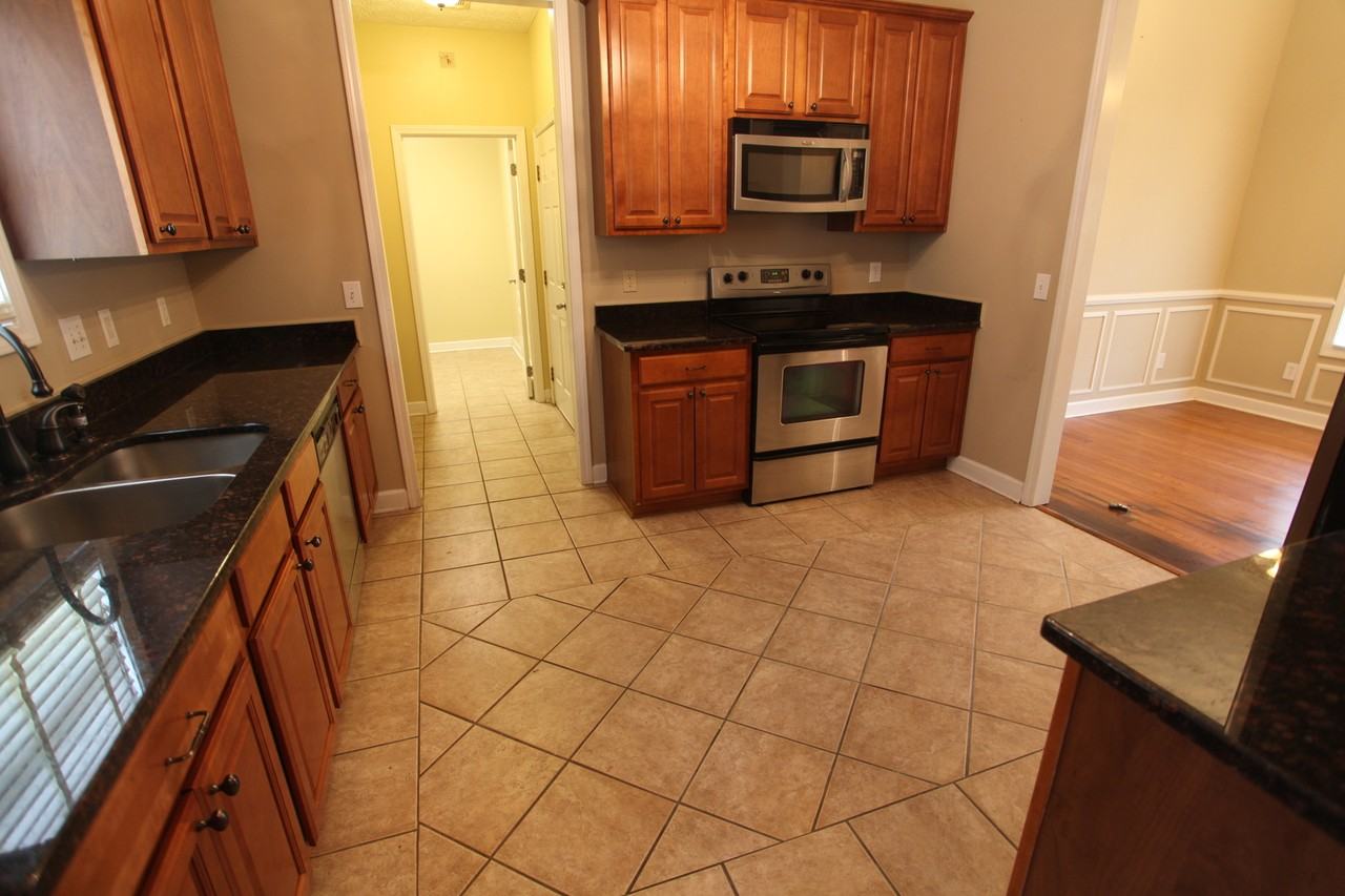 4020 Beth Anne Pl - Photo 6 of 15