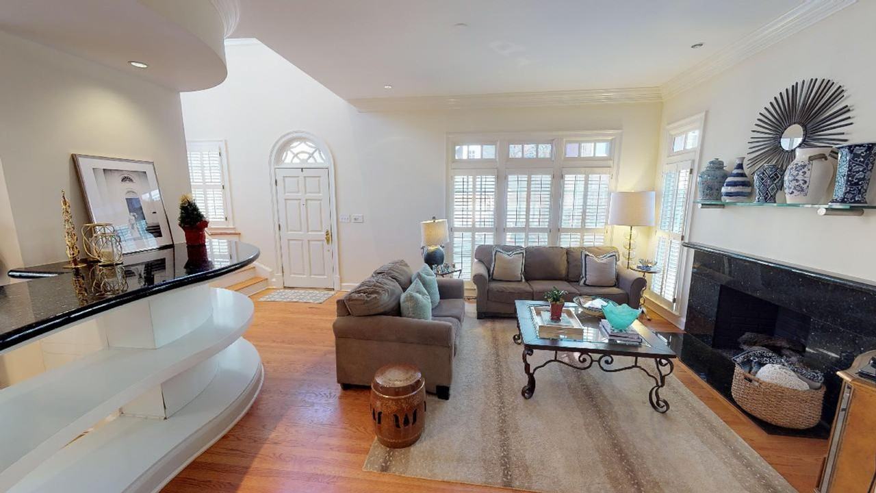 1141 Dilworth Crescent Row - Photo 4 of 50