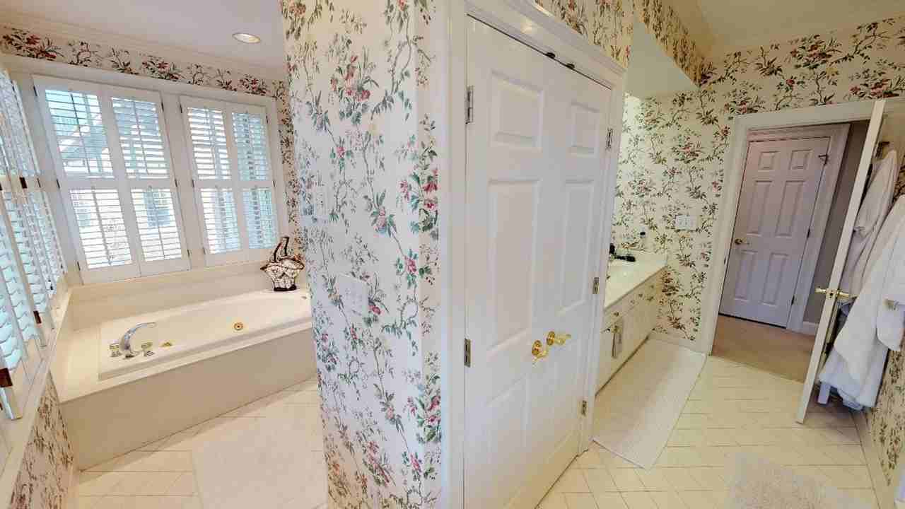 1141 Dilworth Crescent Row - Photo 3 of 50