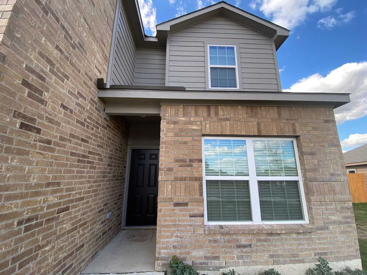 105 Brunswick Ln - Photo 4 of 33