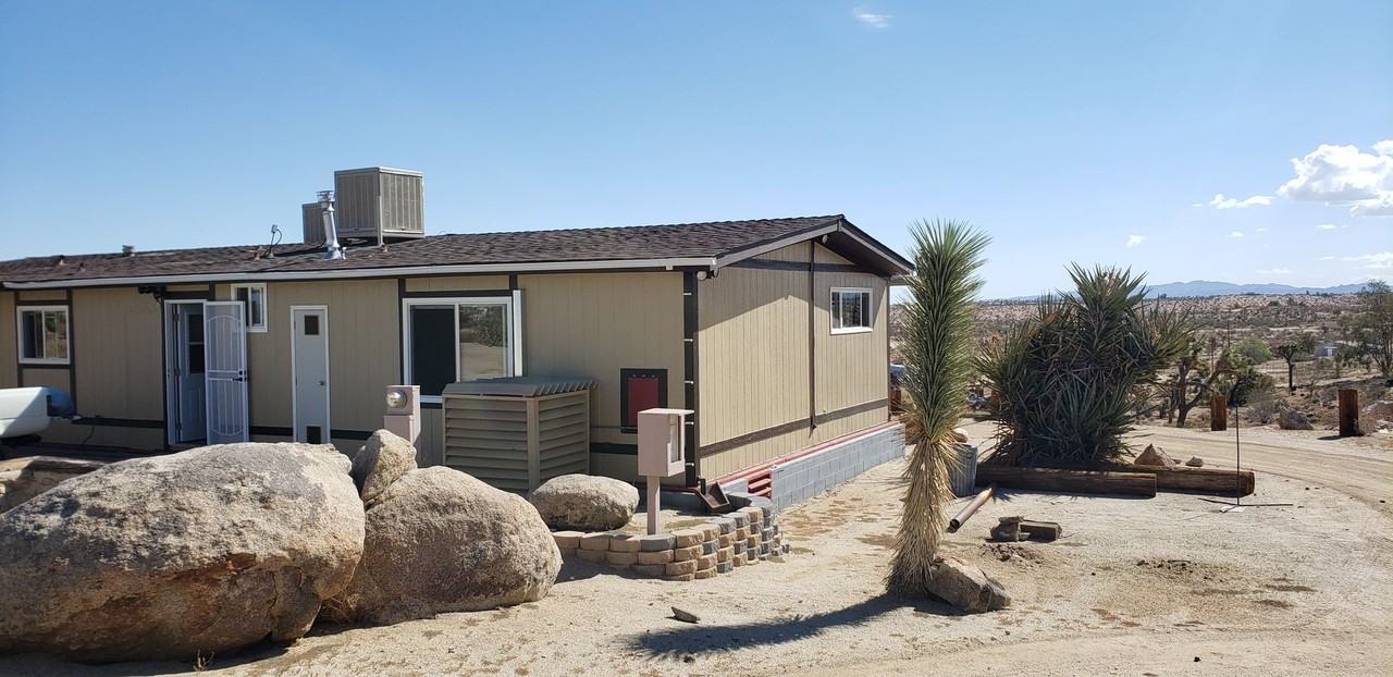 55858 Coyote Rd - Photo 3 of 24