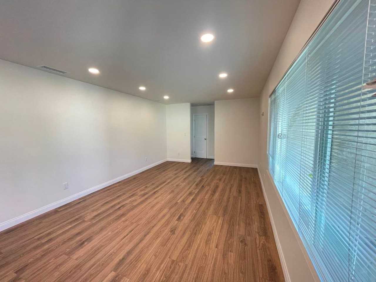5215 Waring Rd - Photo 5 of 24