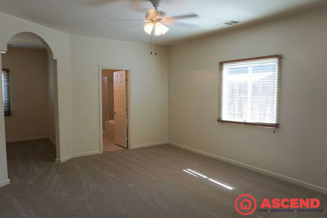 105 Sunny Meadow Dr - Photo 7 of 8