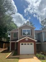 featured image of 115 W Briar Dr