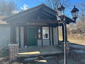 1101 S Washington Ave - Photo 1 of 1