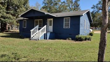 featured image of 49 South Center Avenue