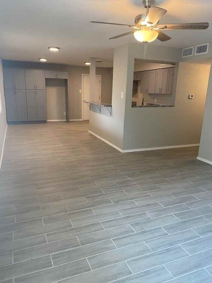 1501 S Pennsylvania Ave - Photo 2 of 12