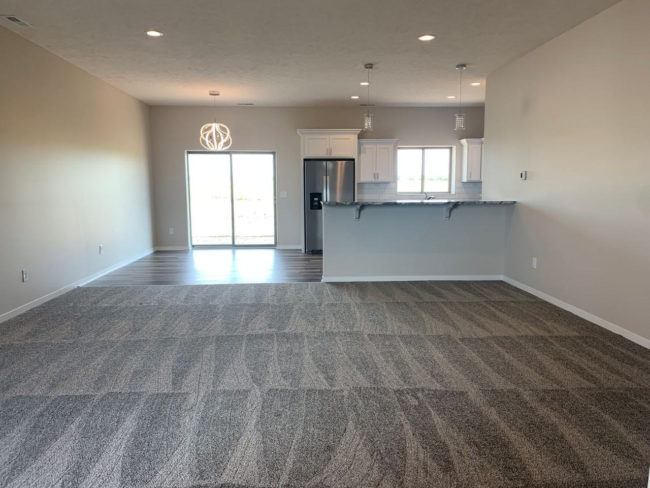 7030 Serpentine Dr - Photo 6 of 18