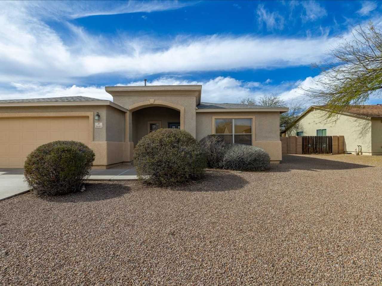 6684 S Squawroot Pl - Photo 2 of 33