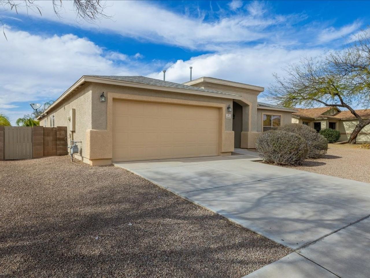 6684 S Squawroot Pl - Photo 3 of 33