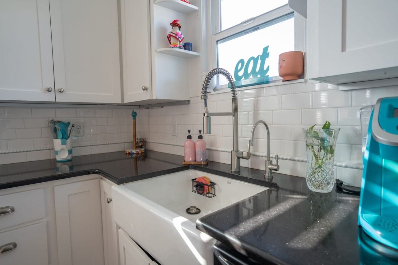 415 Florida St - Photo 7 of 22