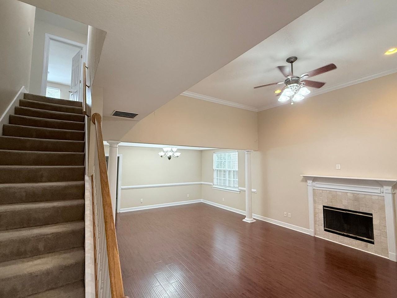 529 Forest Green Dr - Photo 3 of 18