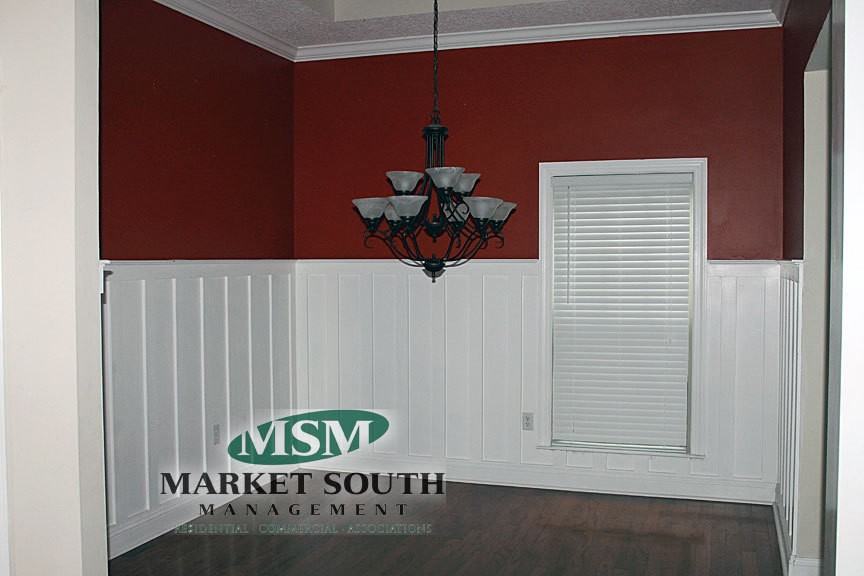 127 Mosswood Dr - Photo 5 of 32