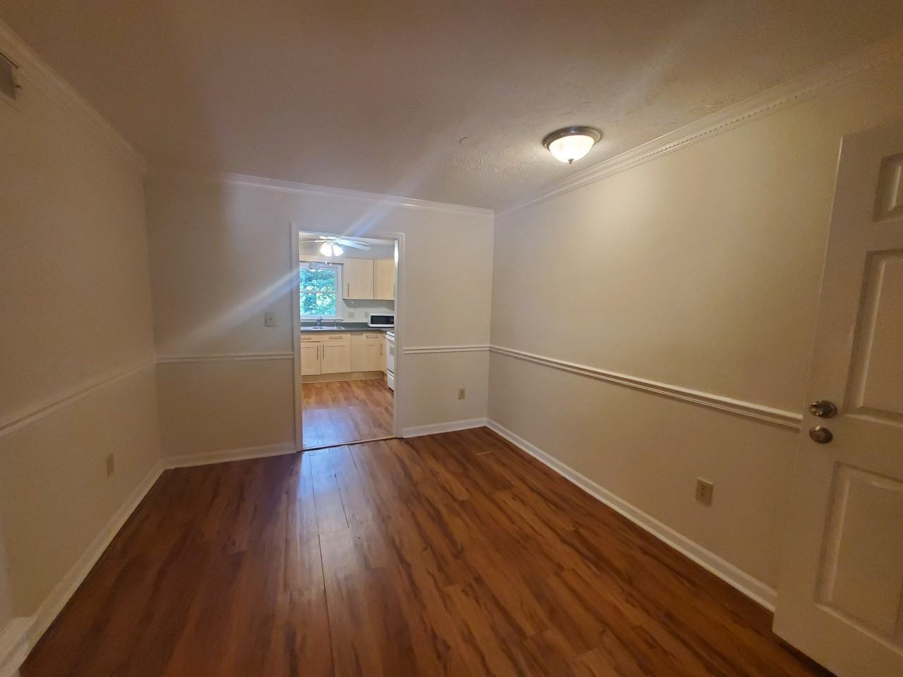 214 Eaglewood Court - Photo 7 of 24