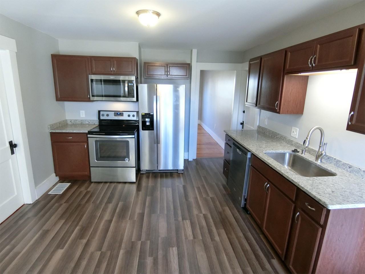 19-21 Cross Street - Photo 2 of 28