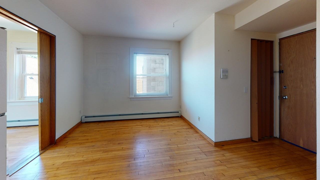 10 Langdon Street - Photo 6 of 50