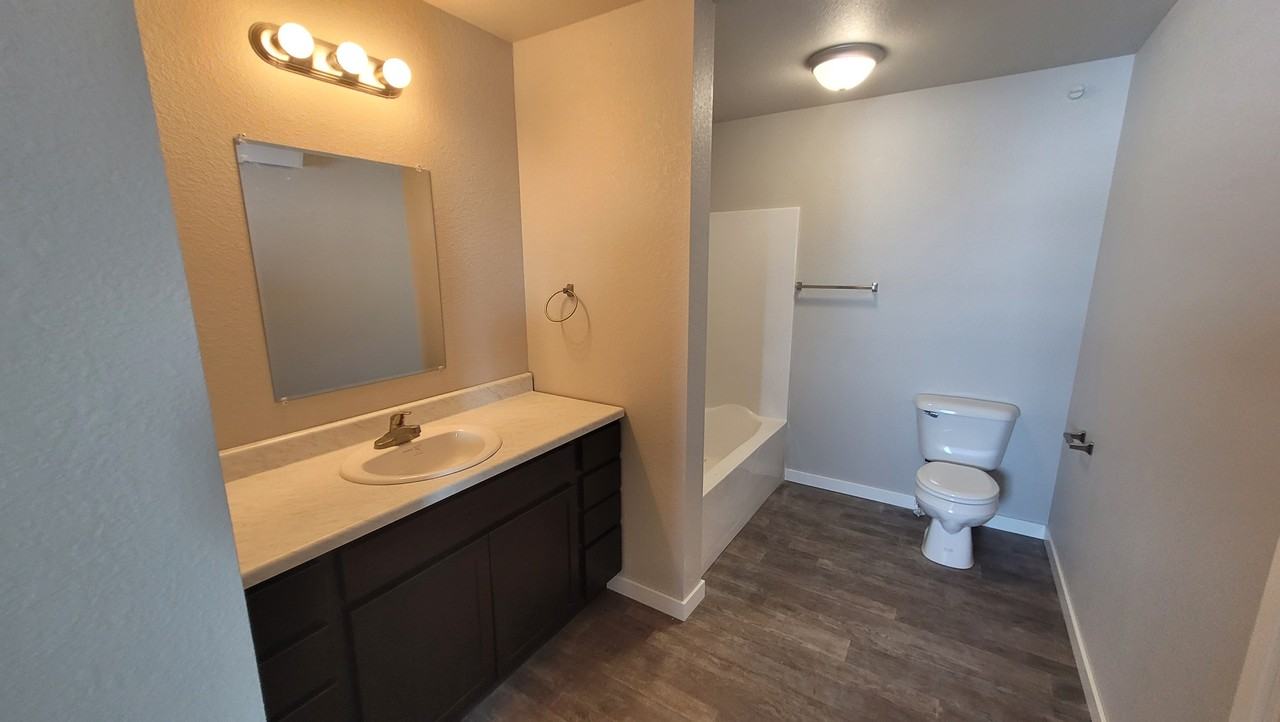 331B Cheyenne Blvd #11 - Photo 5 of 10