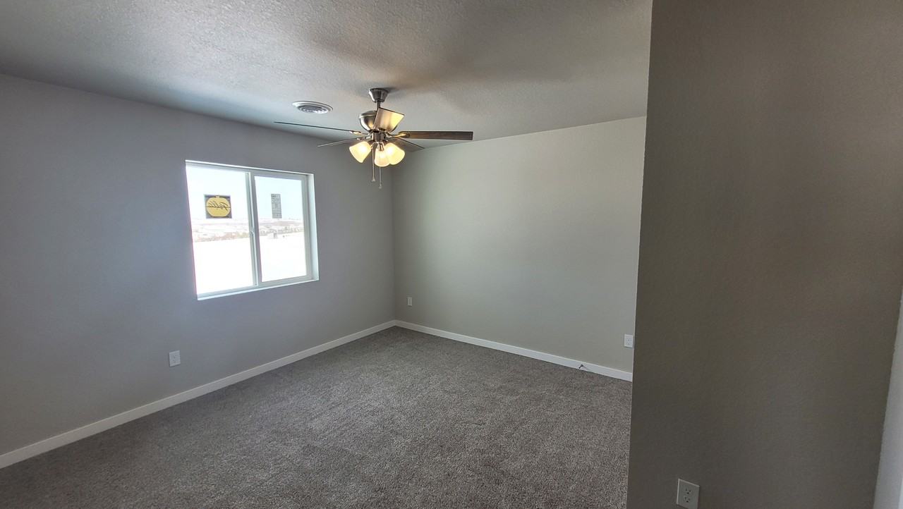 Cheyenne Blvd #12 - Photo 4 of 14