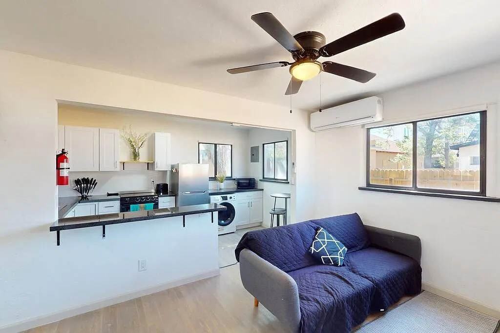 505 Marble Ave Nw - Photo 2 of 6