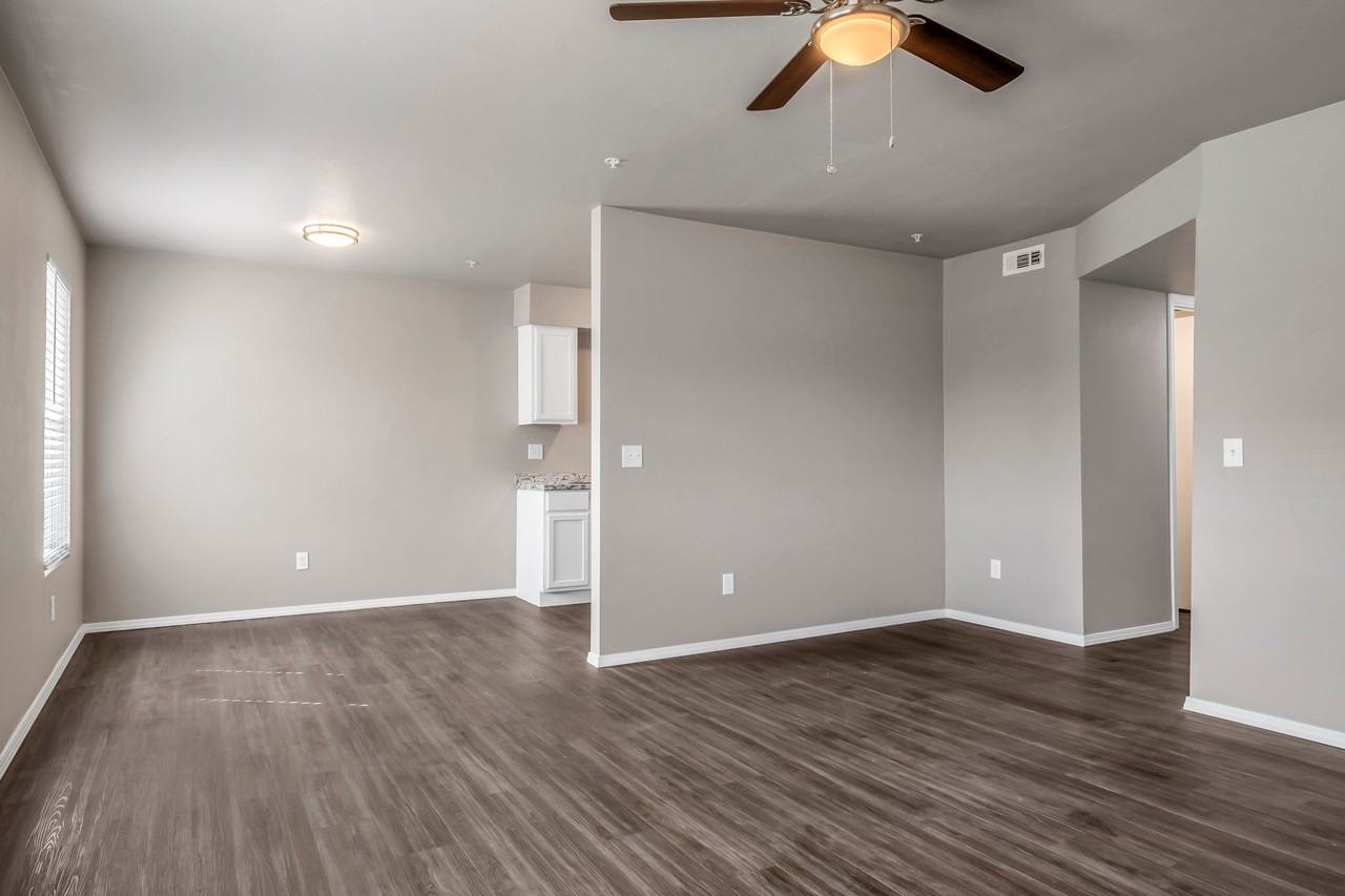 Forest Oaks Apartments - Photo 5 of 8