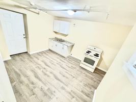 featured image of 133 W Main St