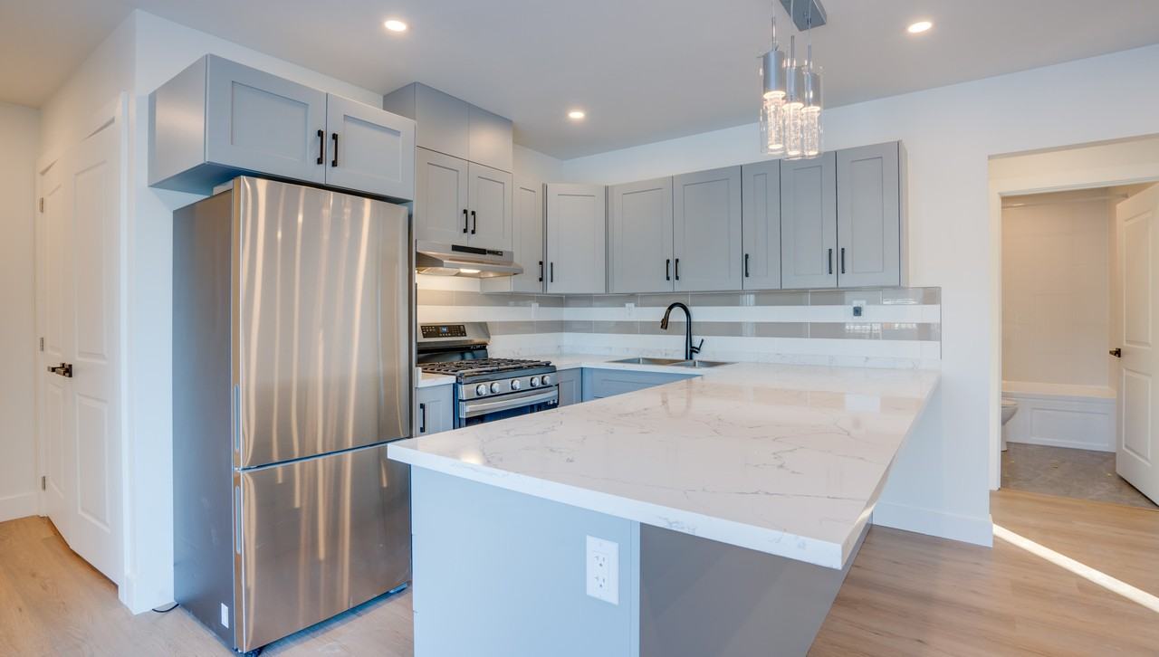 4403 20 St #41 - Photo 2 of 10