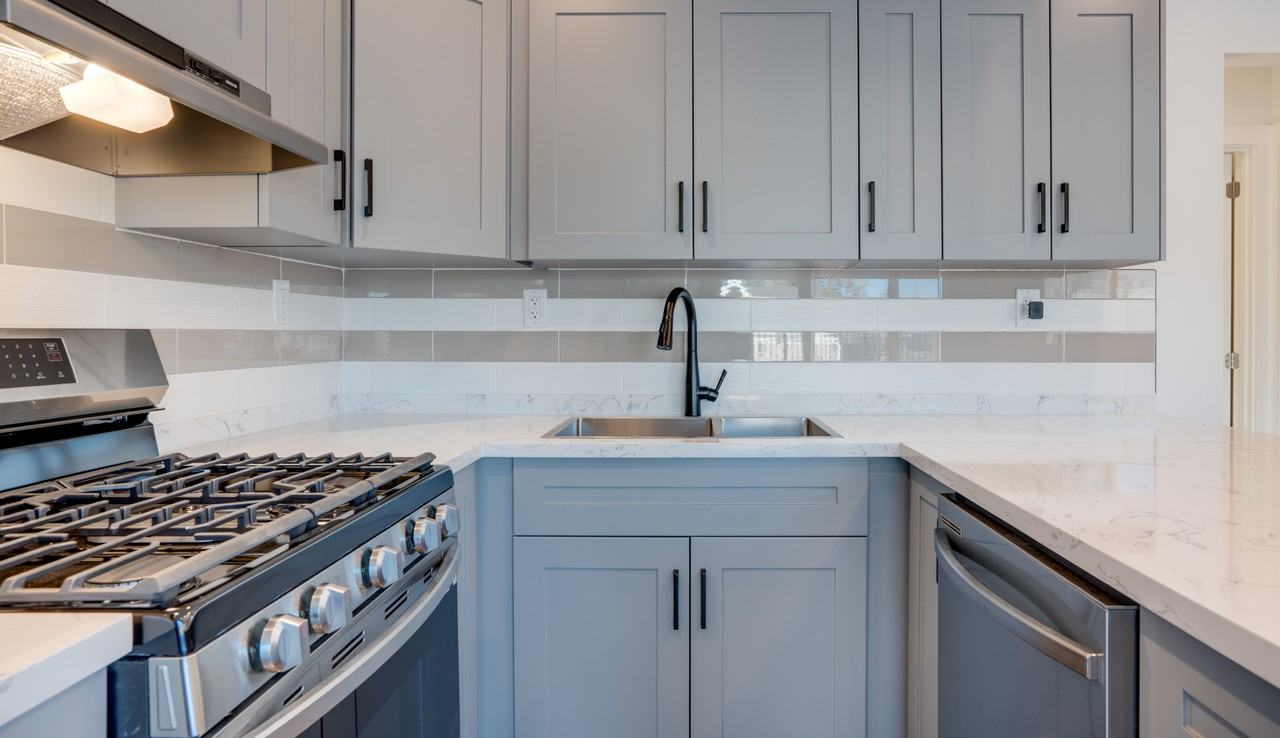 4403 20 St #41 - Photo 3 of 10