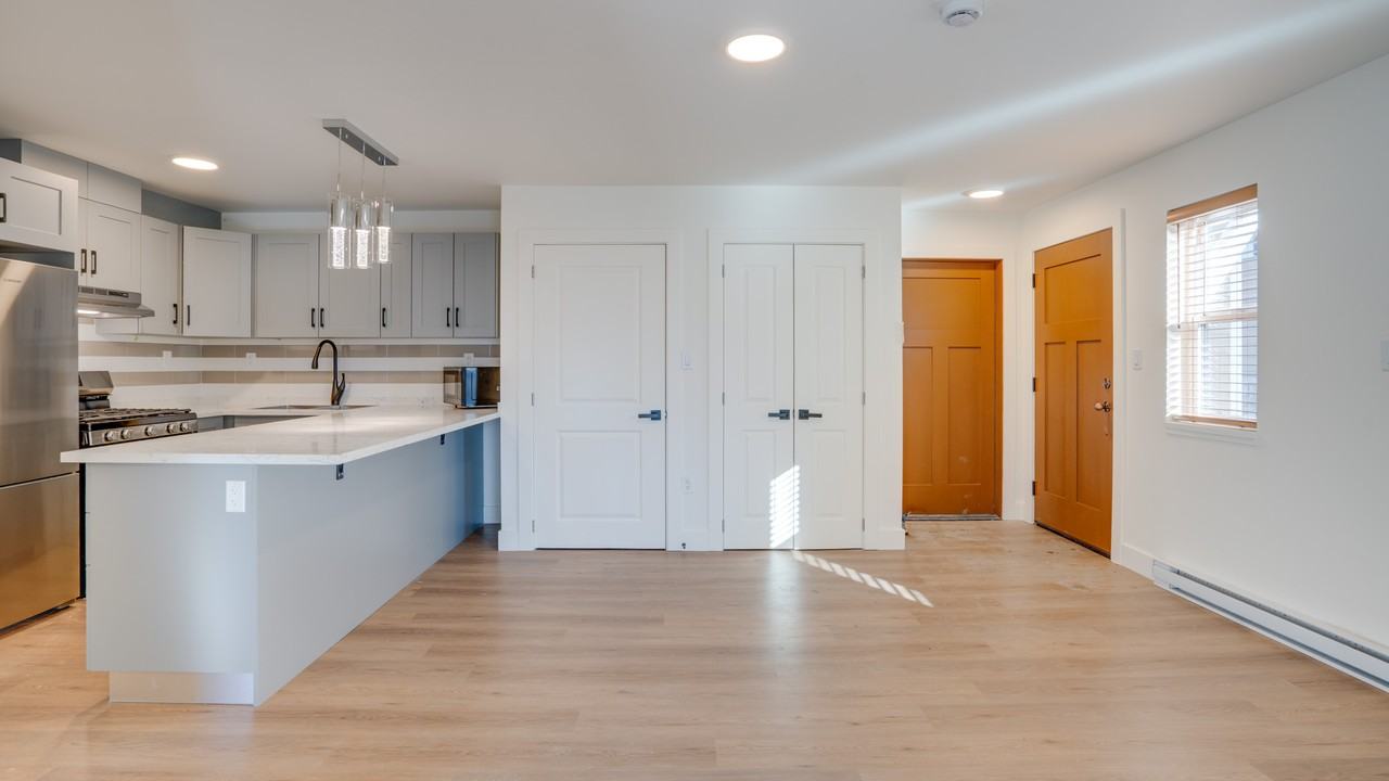 4403 20 St #41 - Photo 4 of 10